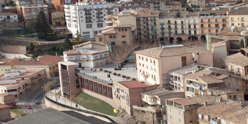 COOPERACIÓN ENTRE AYUNTAMIENTOS Y COMUNIDADES PARA AMPLIAR LA VIVIENDA PÚBLICA