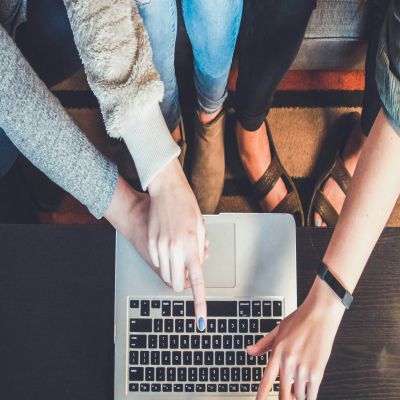 Especialización en Posicionamiento Web de la Empresa Sem - SEO y Smo