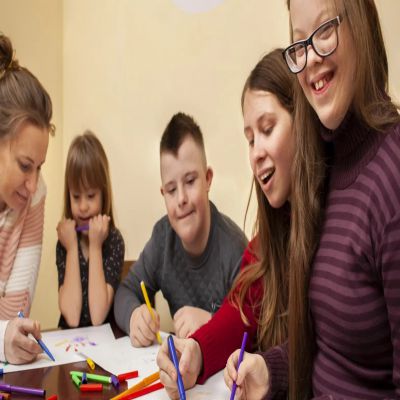 Master en Pedagogía Montessori. Especialidad Educación Especial + Titulación Universitaria