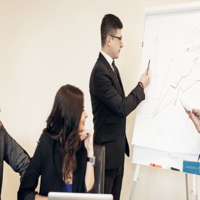 Máster en Marketing y Dirección Comercial y Máster Universitario en Alta Dirección
