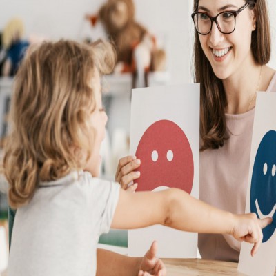Postgrado en Pedagogía Social: Intervención Socioeducativa y Sistematización de Prácticas Sociales + Titulación Universitaria