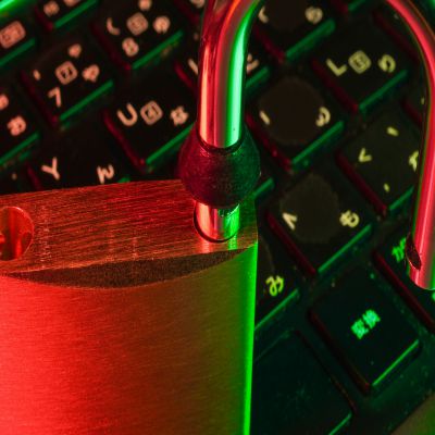 MÁSTER EN CIBERSEGURIDAD Online, Semipresencial