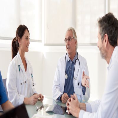 EXPERTO EN TÉCNICAS DE ENFERMERÍA EN ATENCIÓN AL PACIENTE URGENTE Y CRÍTICO Online