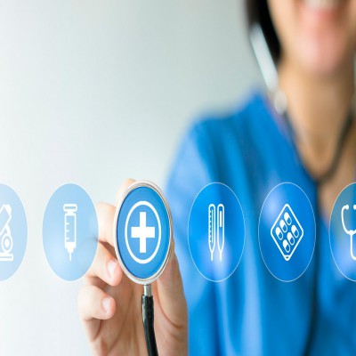 Experto en Búsqueda de Empleo a Través de Redes Sociales para la Salud