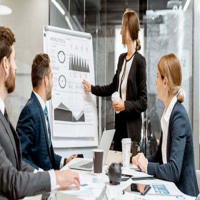 MÁSTER ONLINE OFICIAL MBA- ADMINISTRACIÓN Y DIRECCIÓN DE EMPRESAS Online